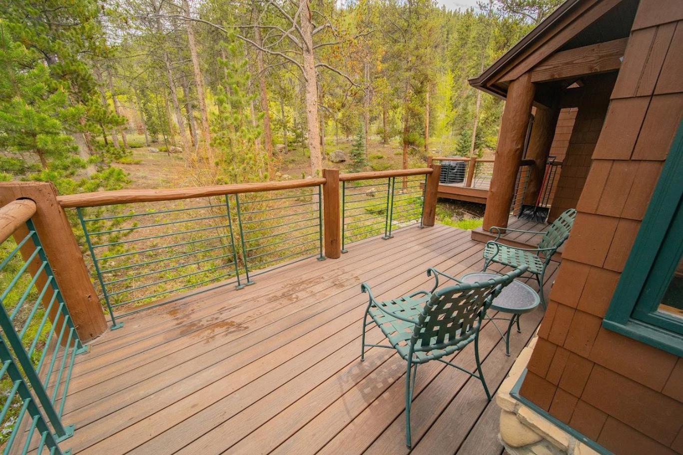 Starfire 1979 by SummitCove Lodging in Colorado