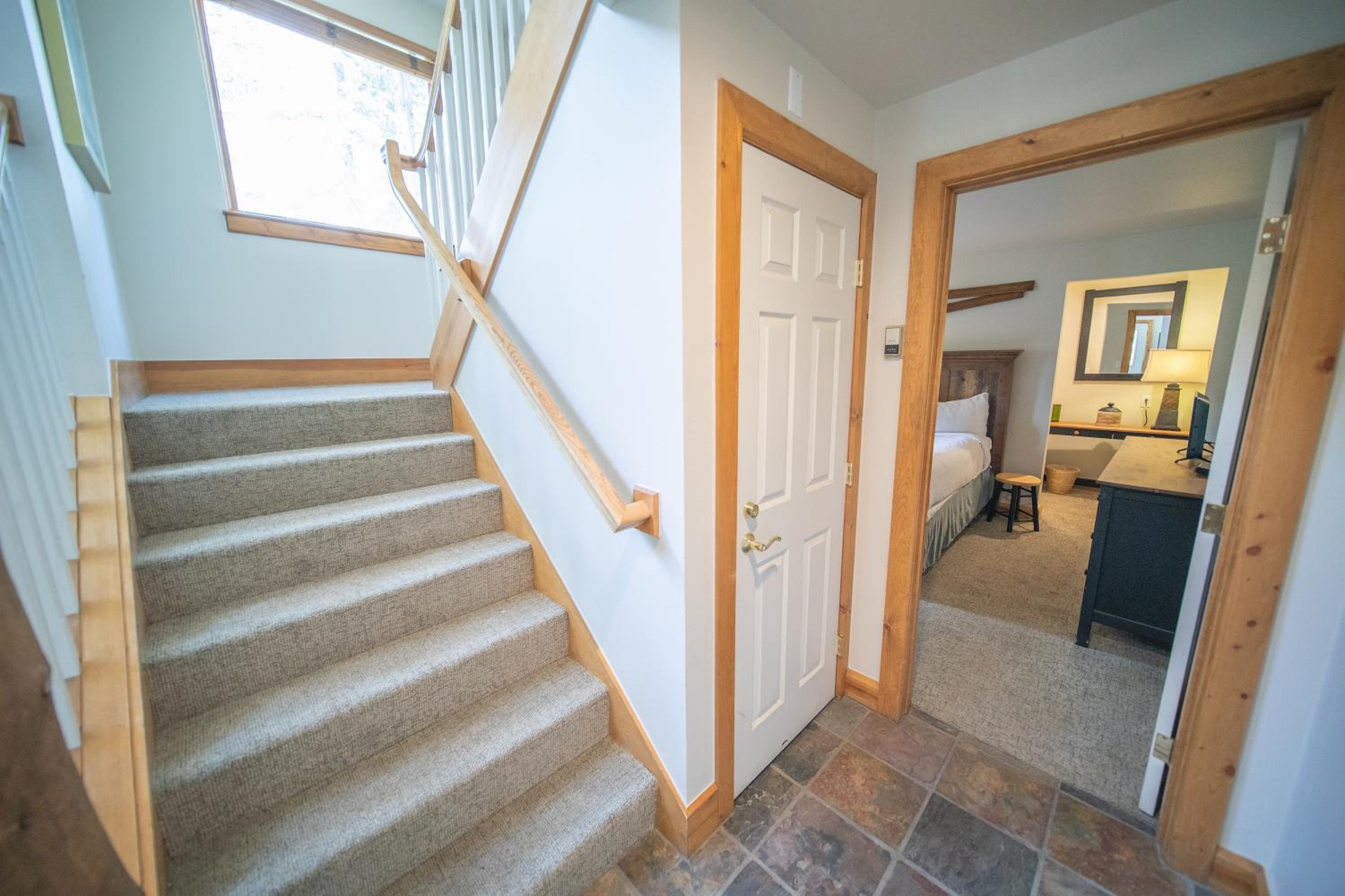 Starfire 1979 by SummitCove Lodging in Colorado