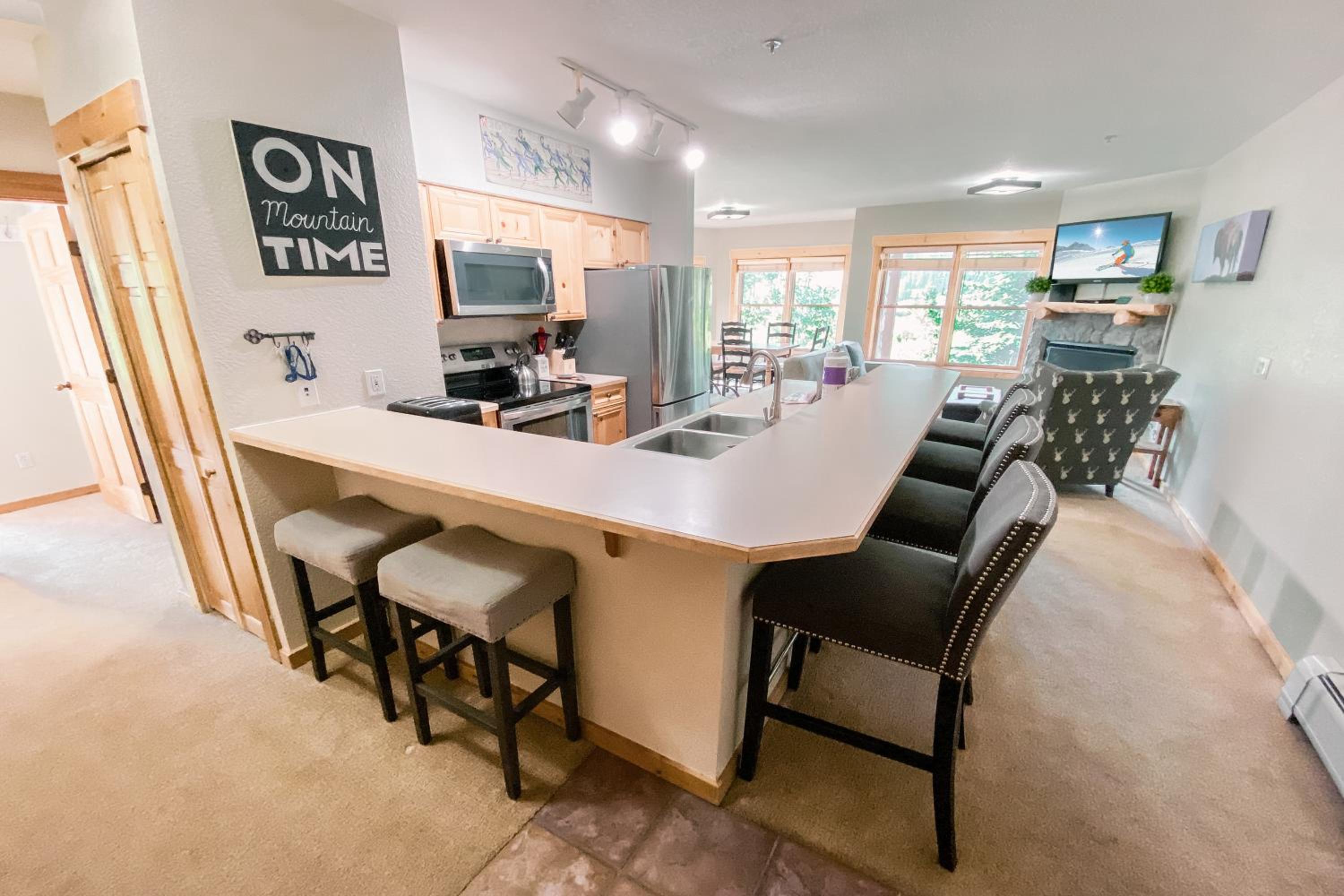 Tenderfoot Lodge 2604 by SummitCove Lodging in Colorado