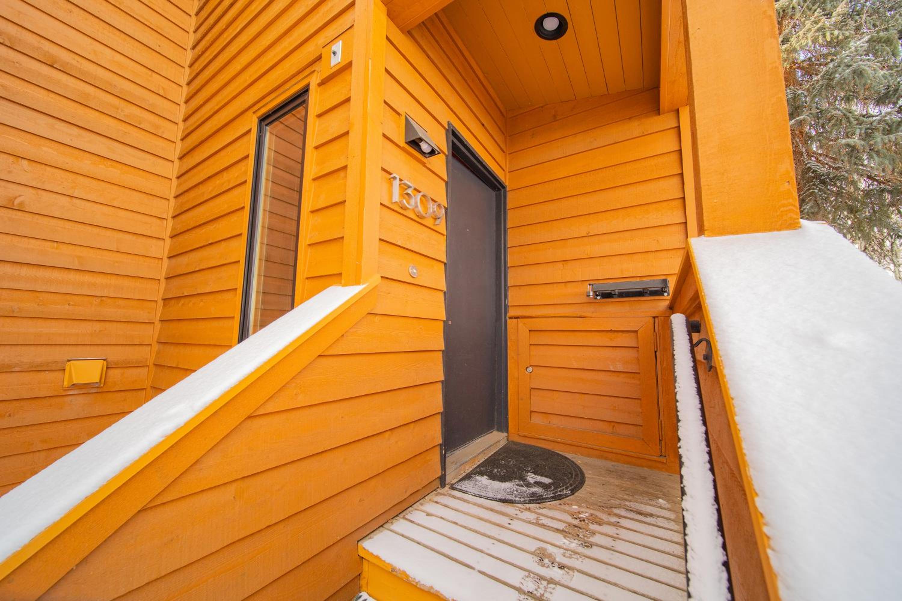 Tennis Townhomes 1309 by SummitCove Lodging in Colorado