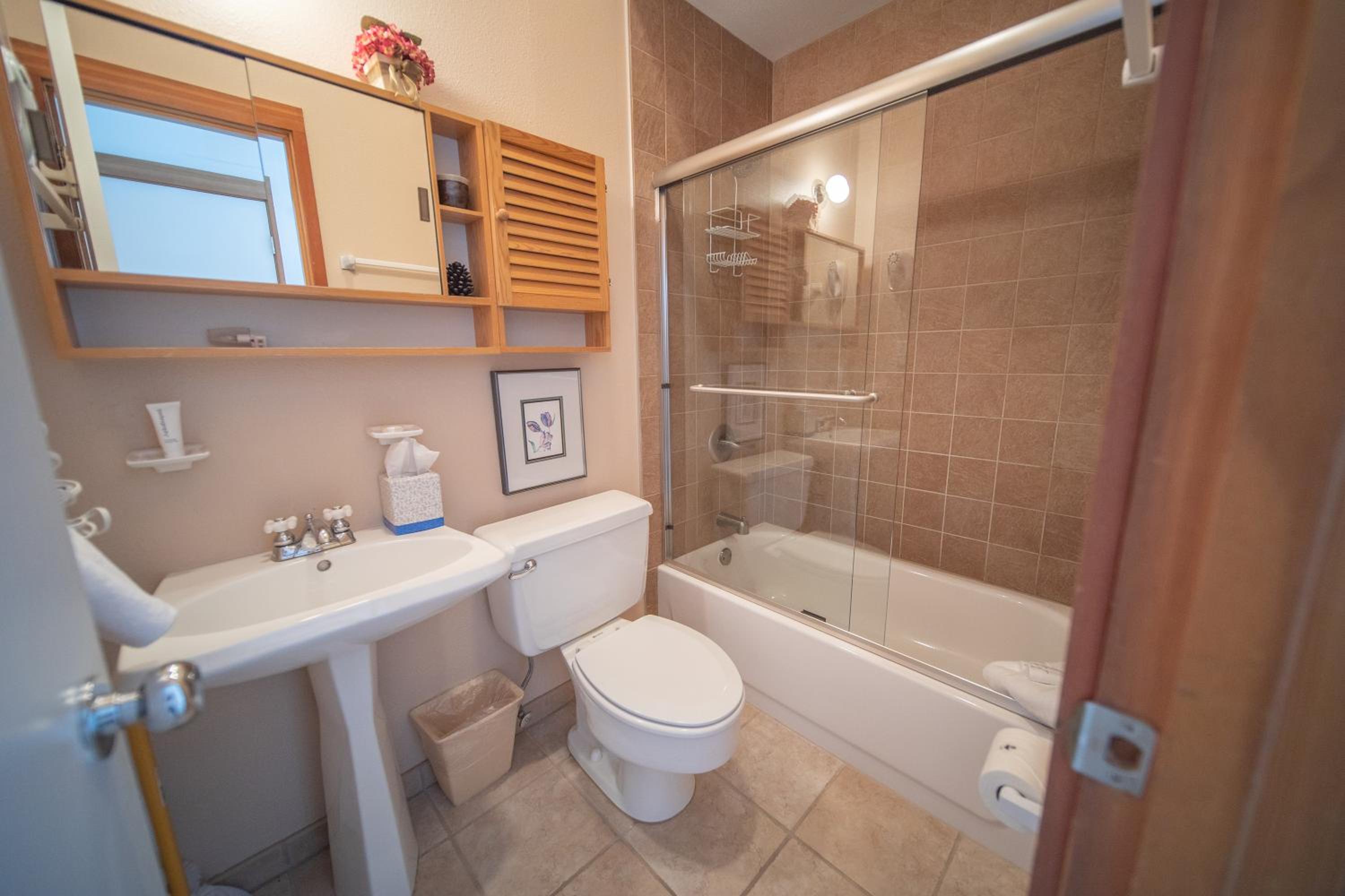 Tennis Townhomes 1326 by SummitCove Lodging