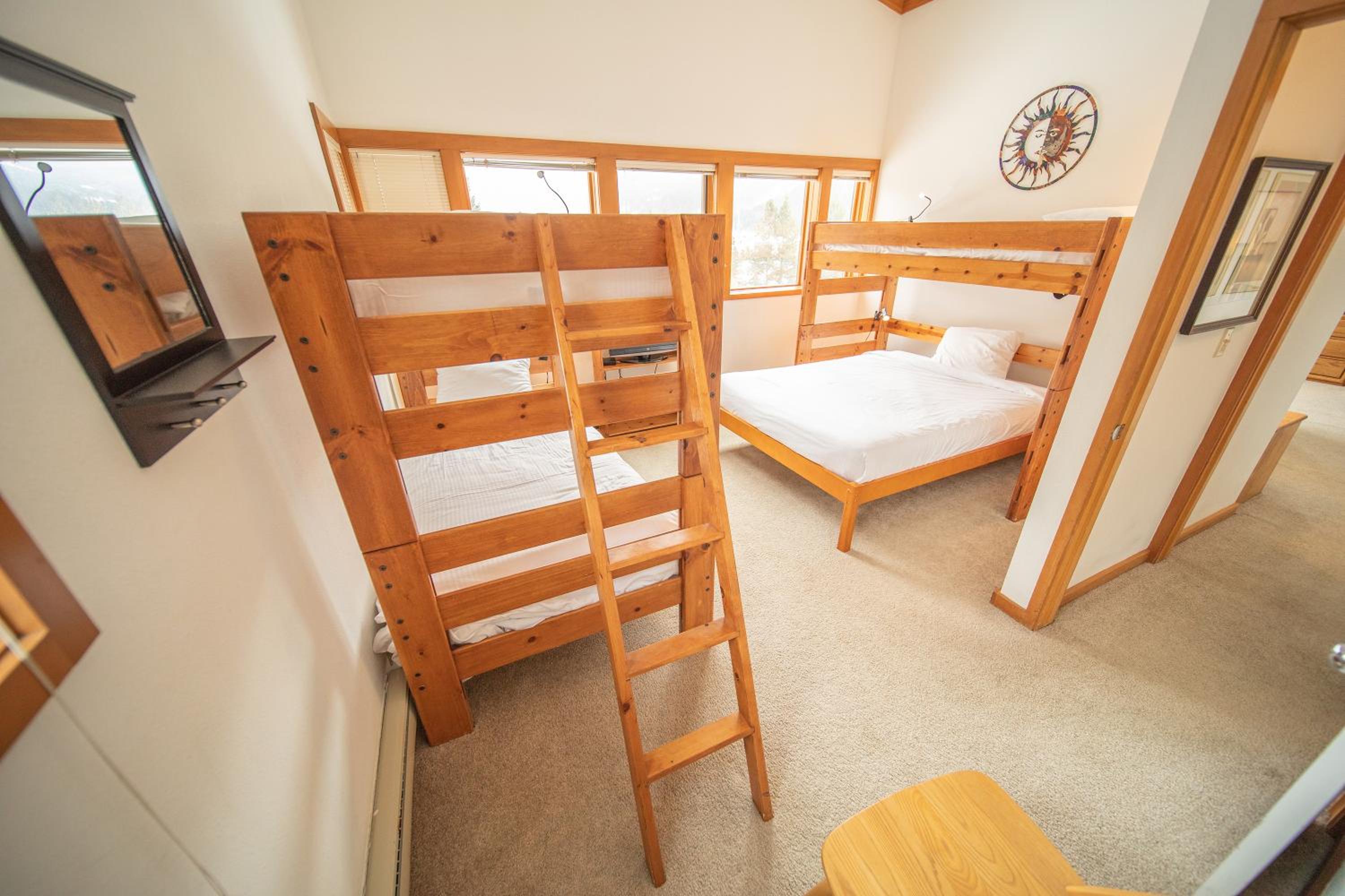 Tennis Townhomes 1326 by SummitCove Lodging