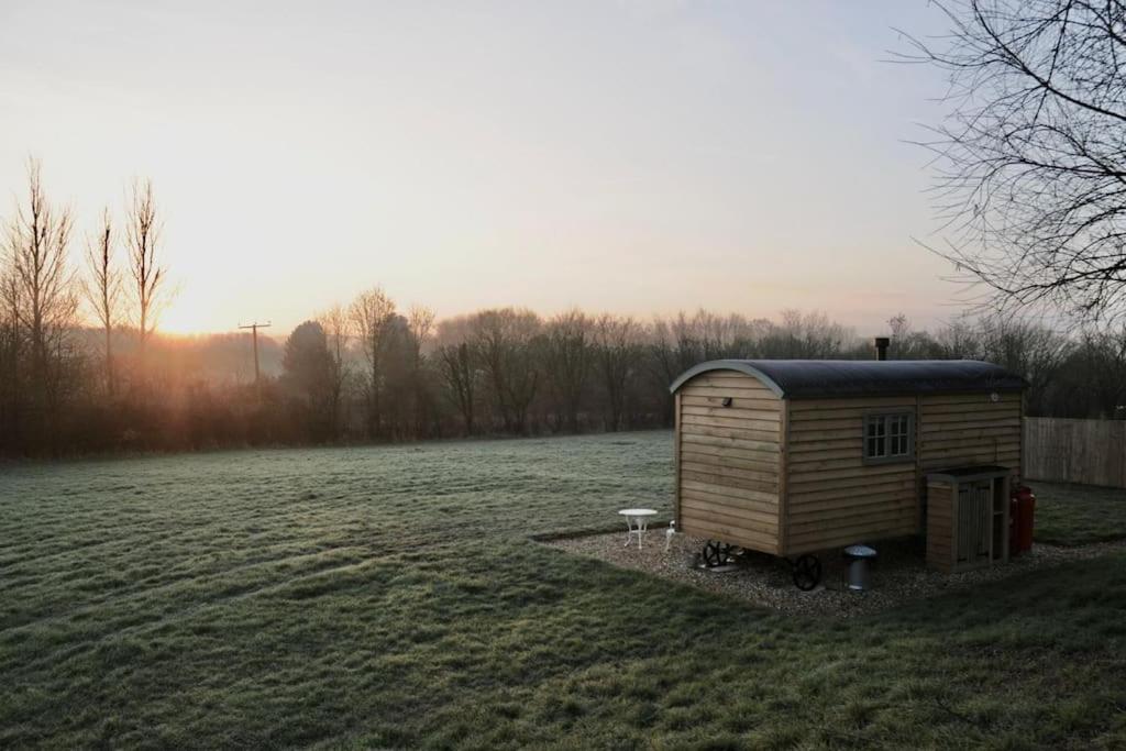 Cherry Blossom Hut, photo 13