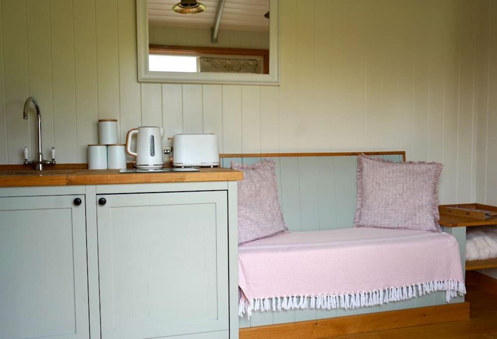 Cherry Blossom Hut, photo 30
