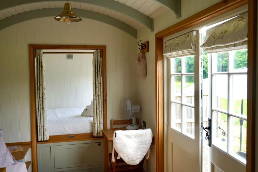 Cherry Blossom Hut, photo 20
