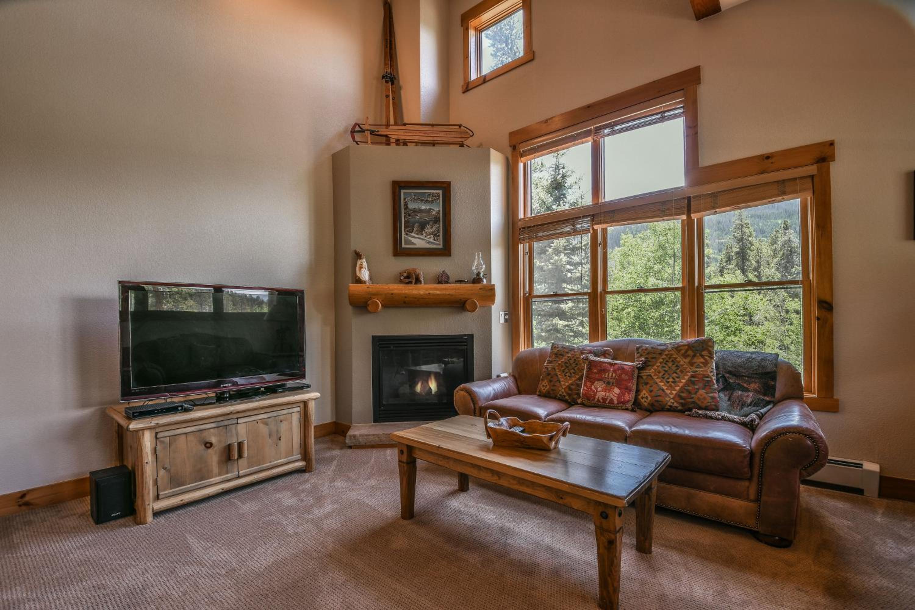 Trappers Crossing 8753 by SummitCove Lodging