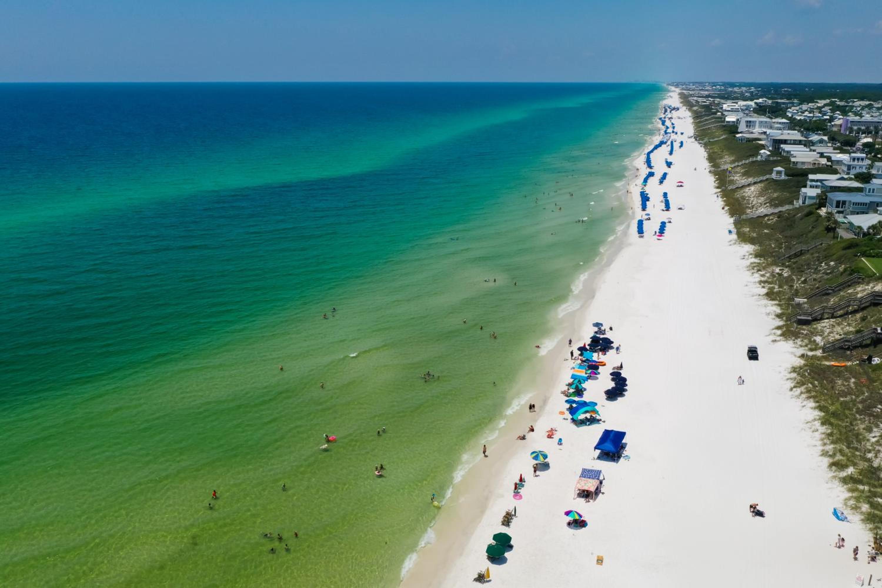 Walk to Seaside and Beach, Great Porch, Parking! view 3