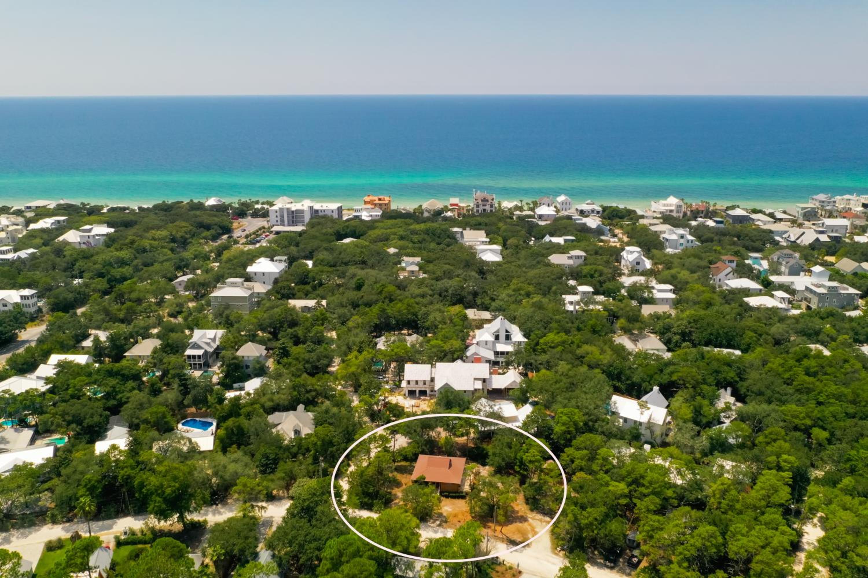 Walk to Seaside and Beach, Great Porch, Parking! view 5