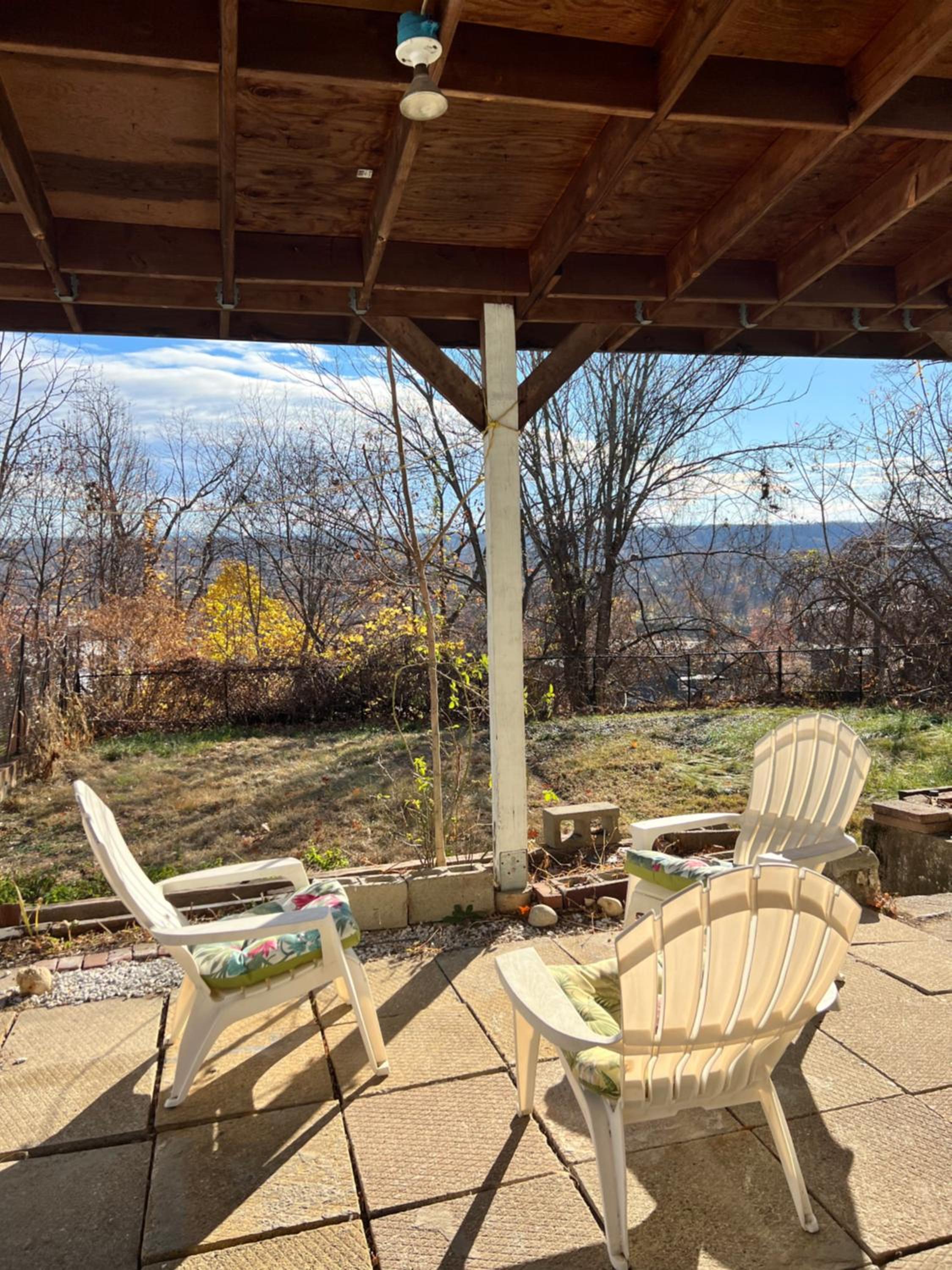 Holyoke House Oasis - Calm Trips view 2