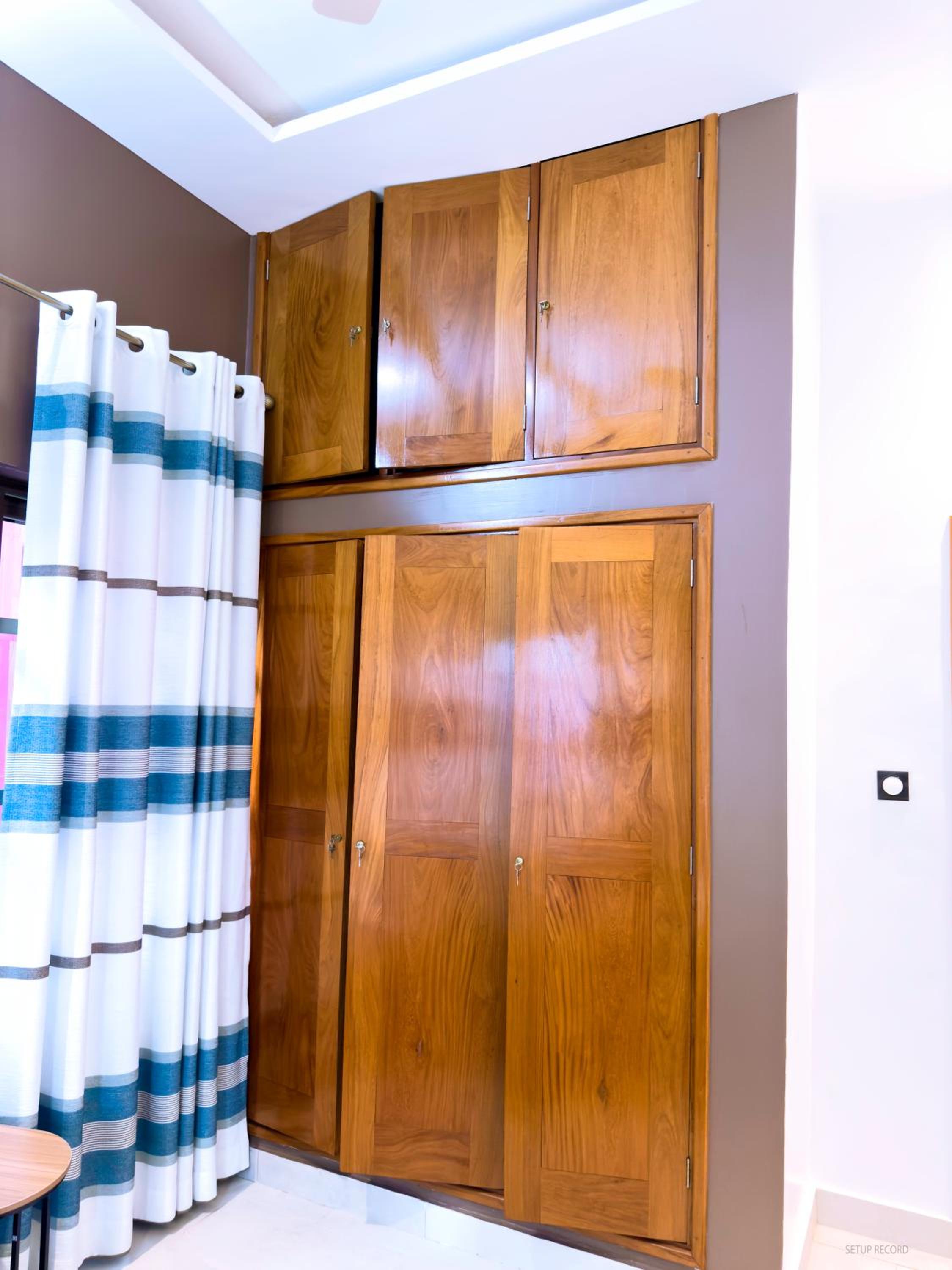Adole Guest House