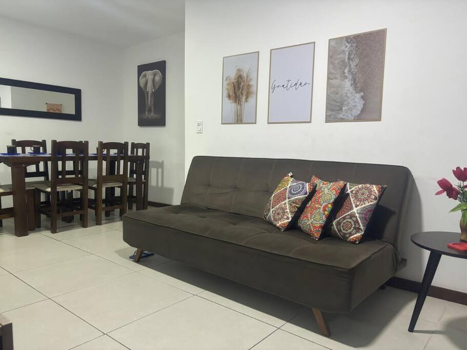 Apartamento Azul Turquesa Praia do Forte Tudo a Pé