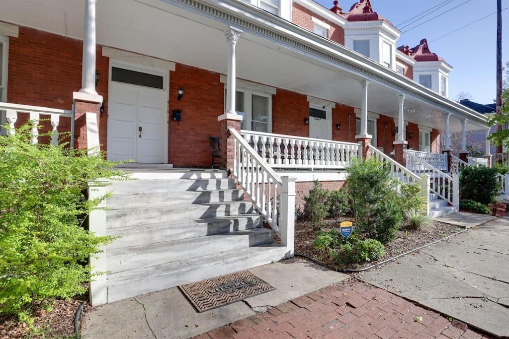 Cozy Home in Downtown close to Forsythe park view 2