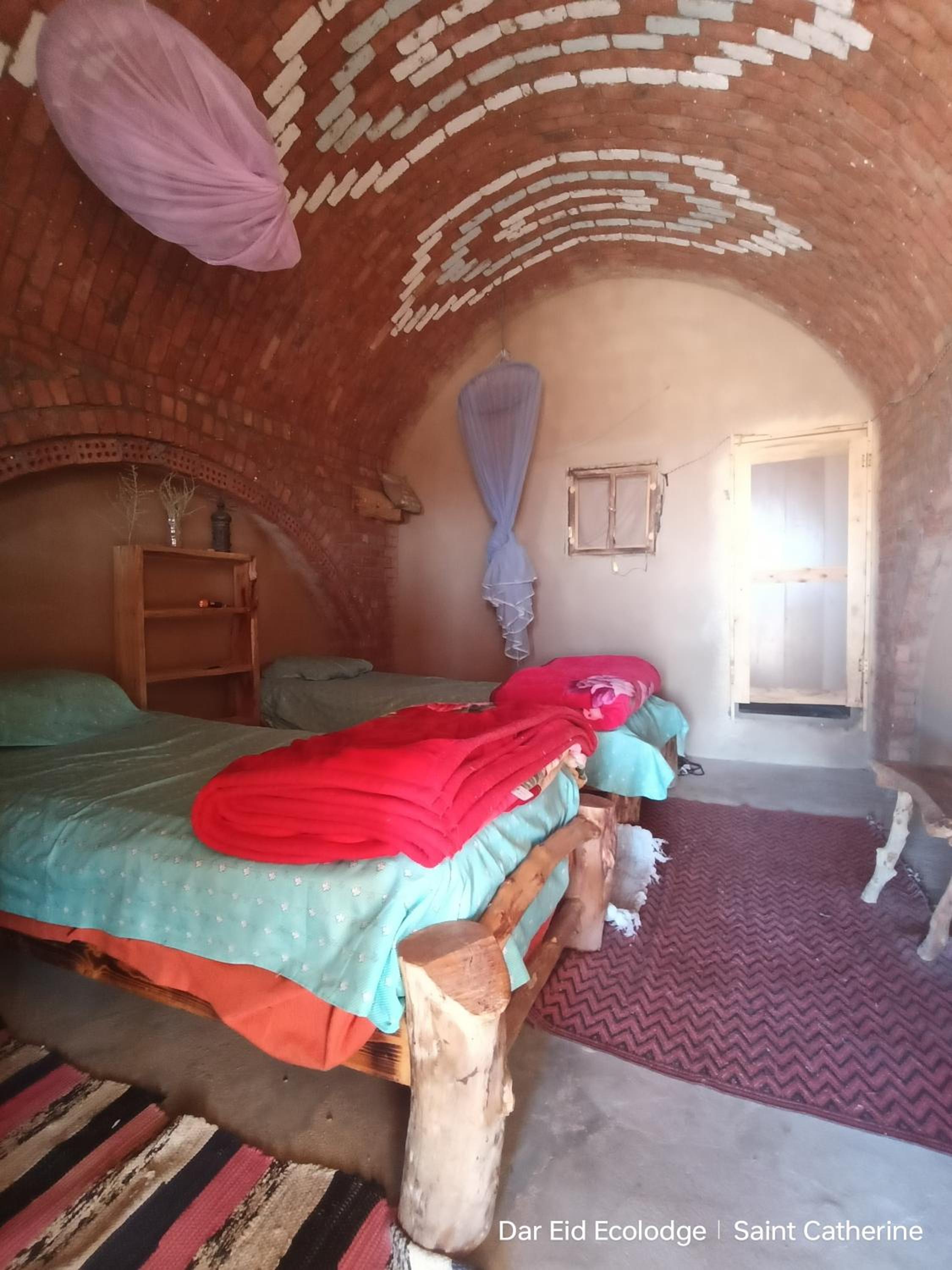 Dar Eid mountain lodge