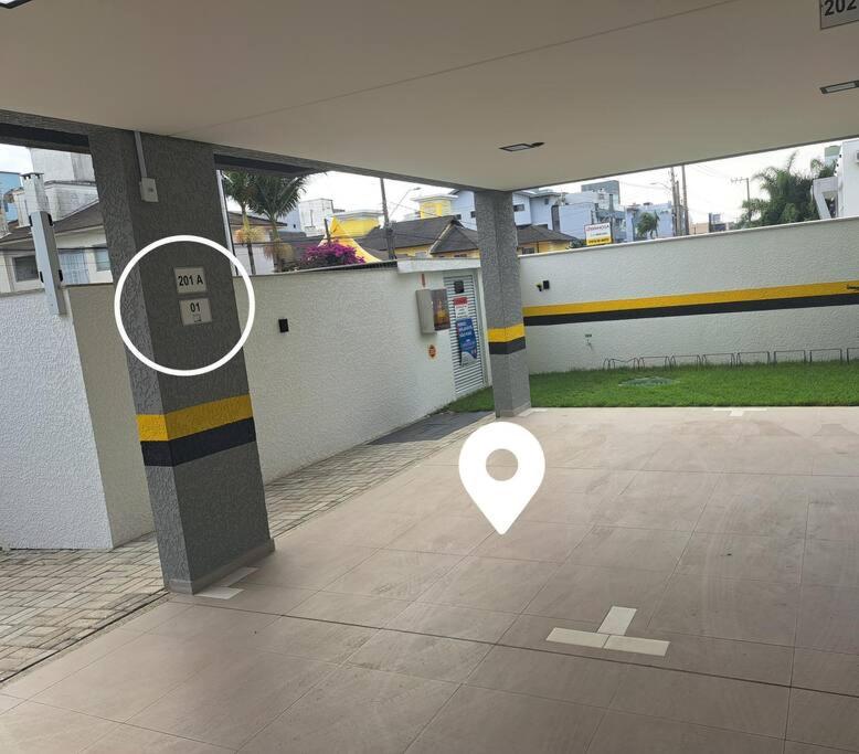 Excelente apto no centro dos Ingleses Florianópolis