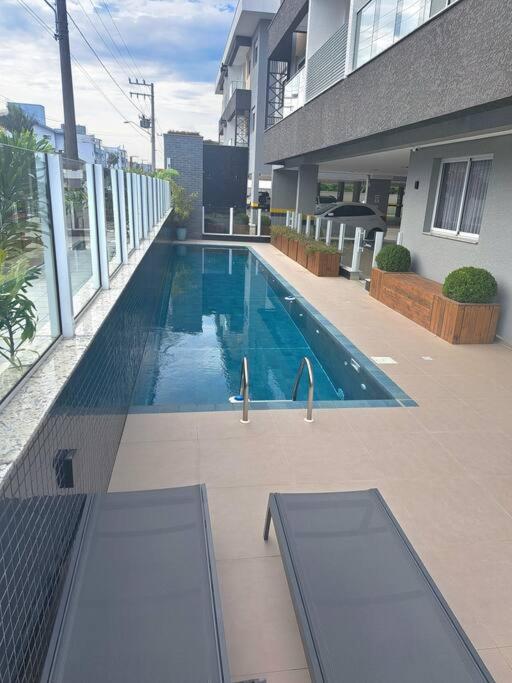 Excelente apto no centro dos Ingleses Florianópolis