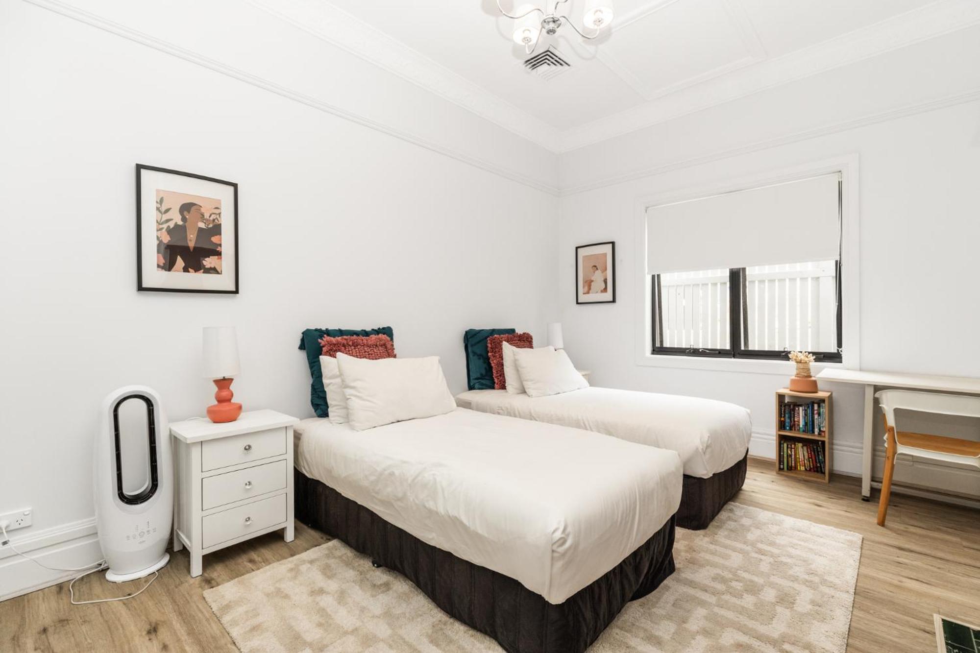 Crows Nest LemonTree Cozy 3 Bedroom House