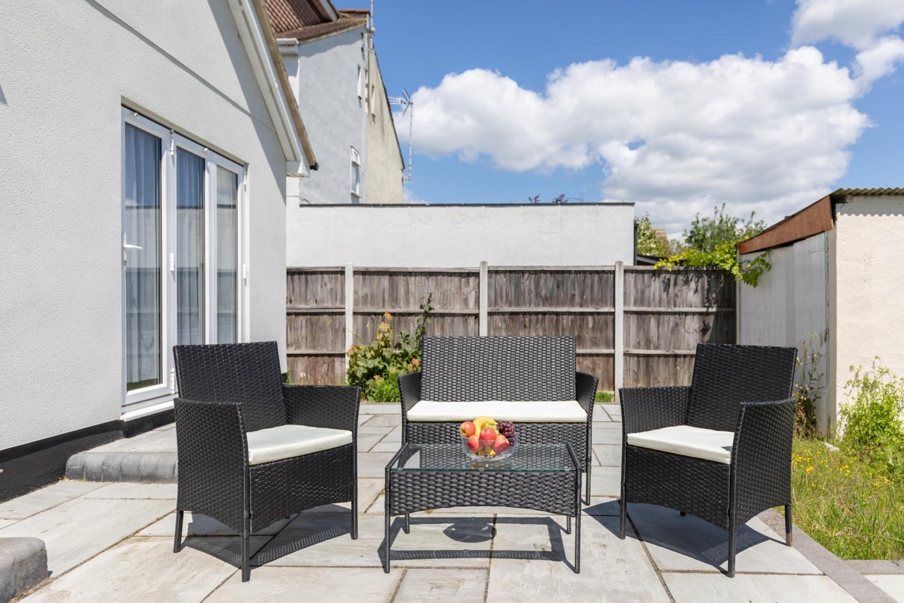 Stunning Spacious 4 Bed bungalow