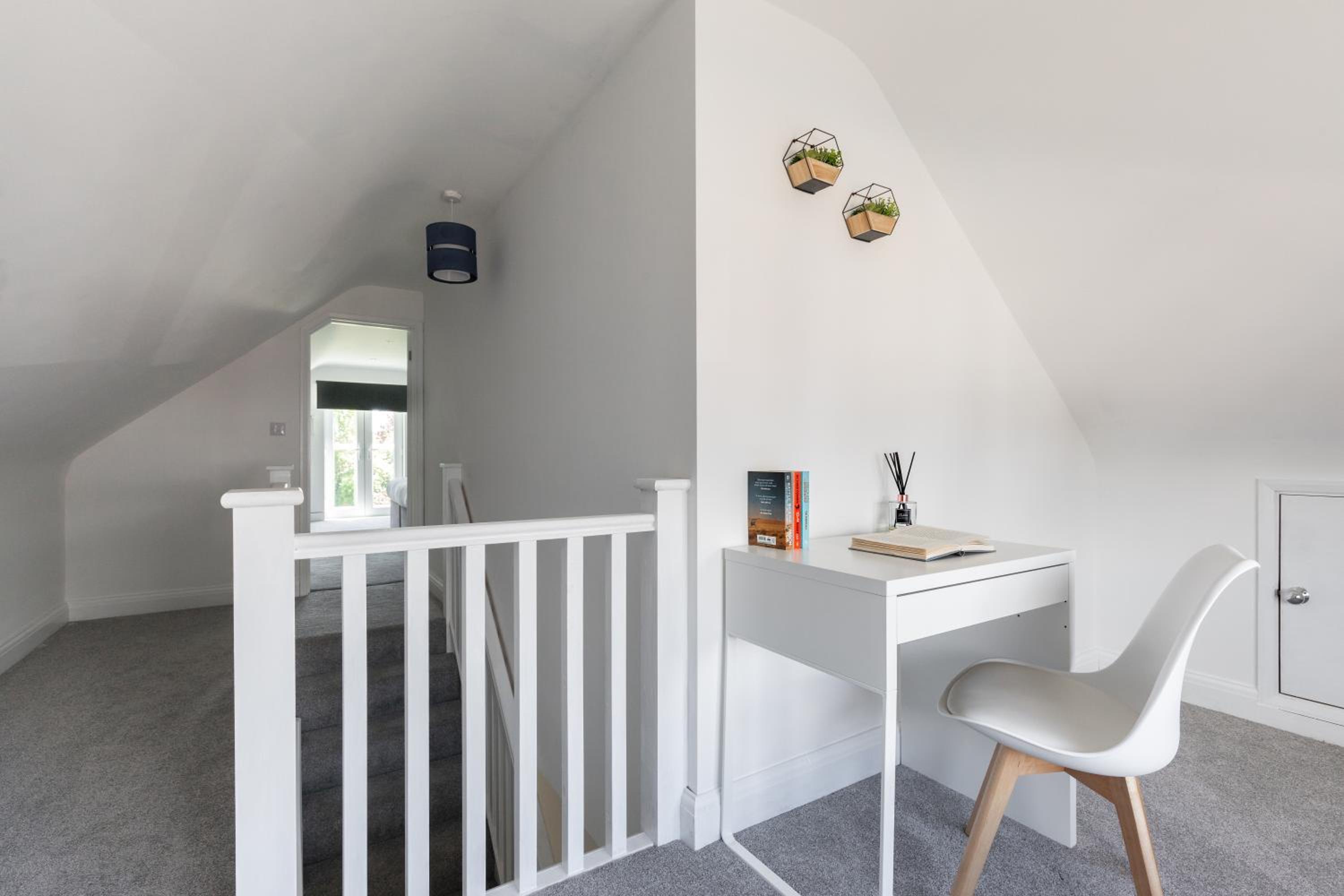 Stunning Spacious 4 Bed bungalow