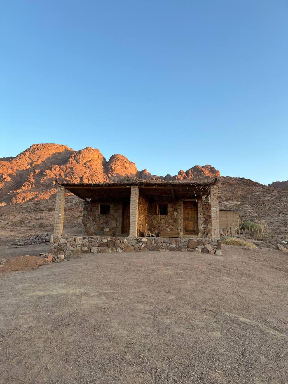 Dar Eid mountain lodge