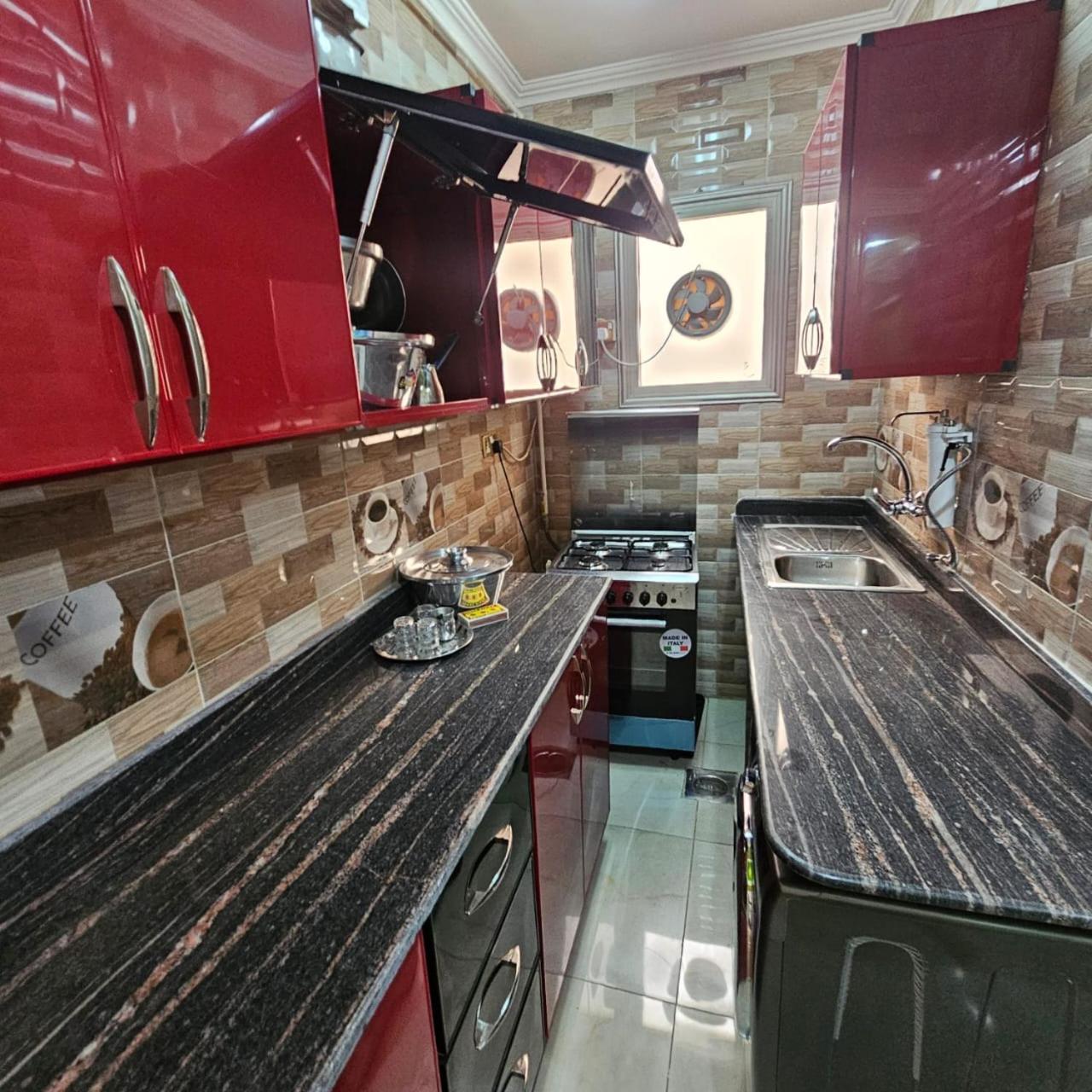Susan's Guest House and Tours