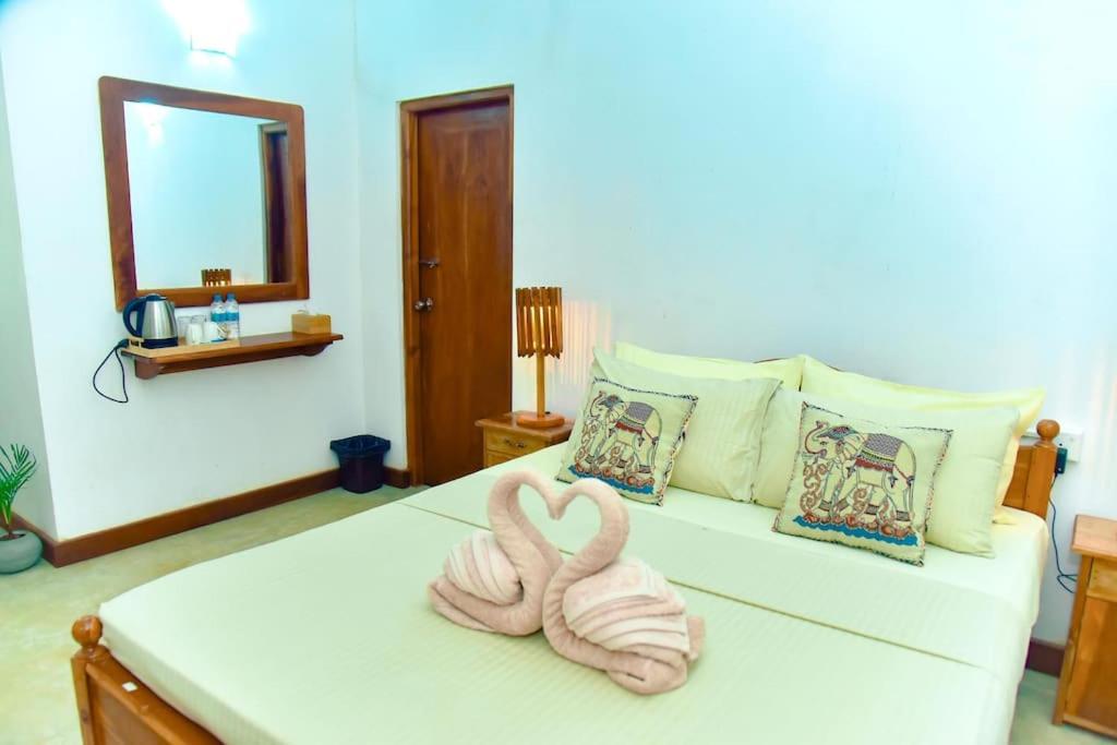 Dhona's Villa