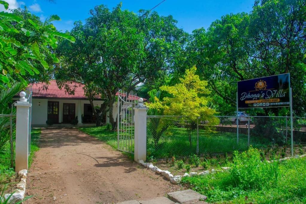 Dhona's Villa