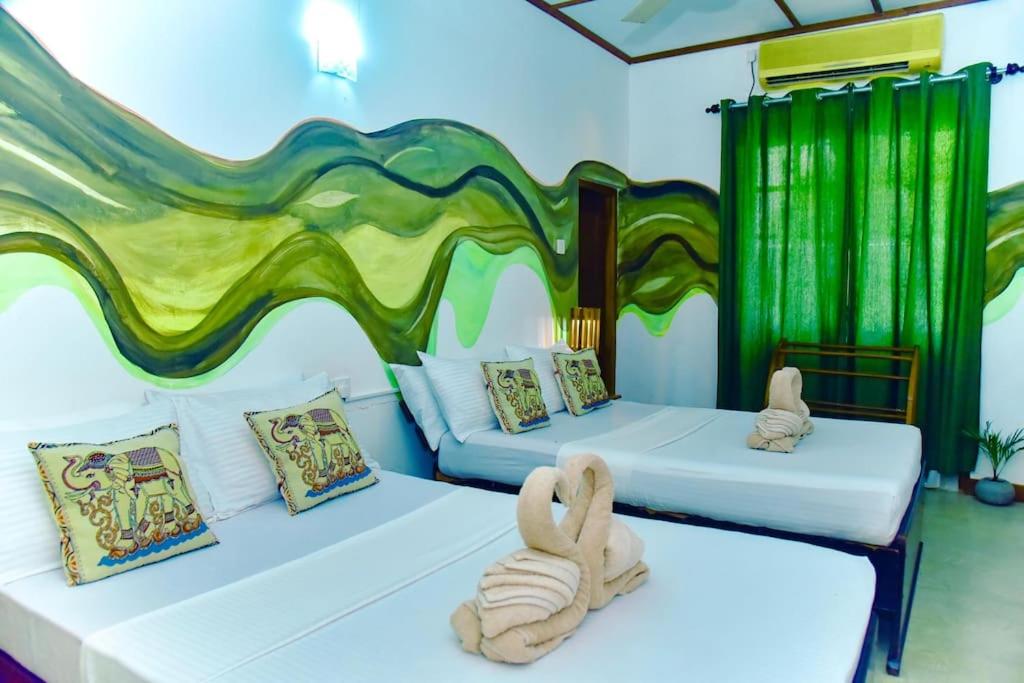 Dhona's Villa