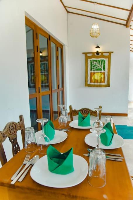 Dhona's Villa
