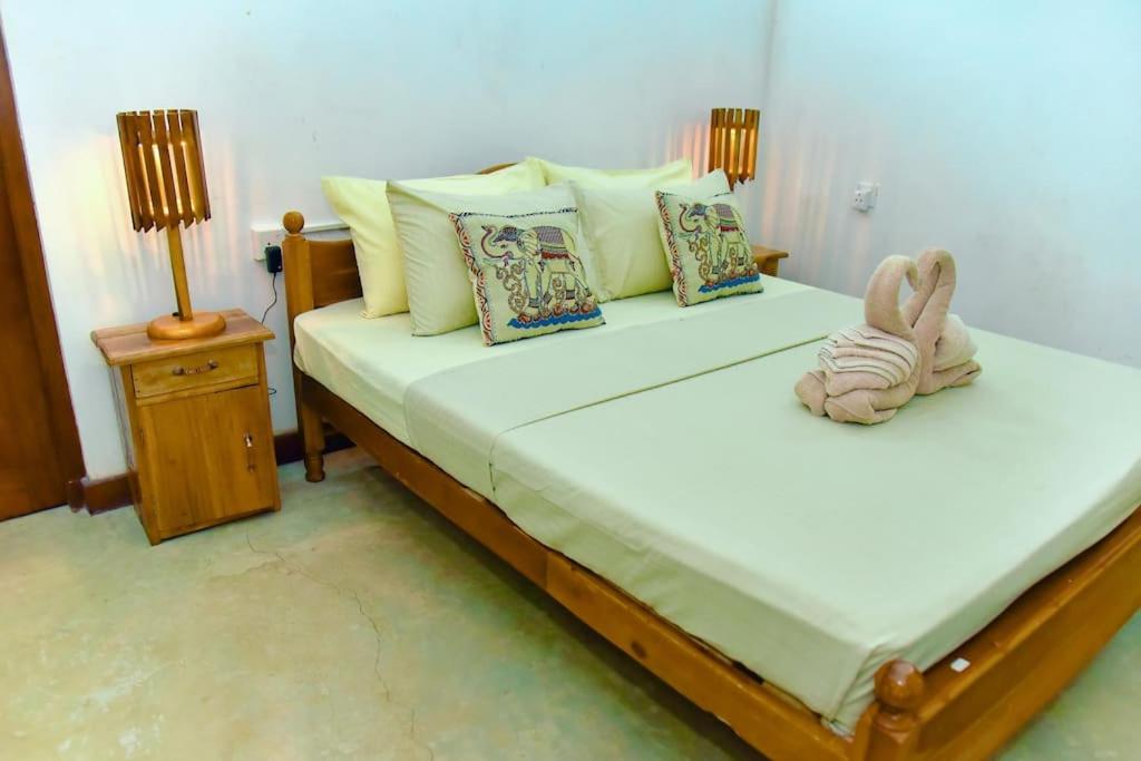 Dhona's Villa