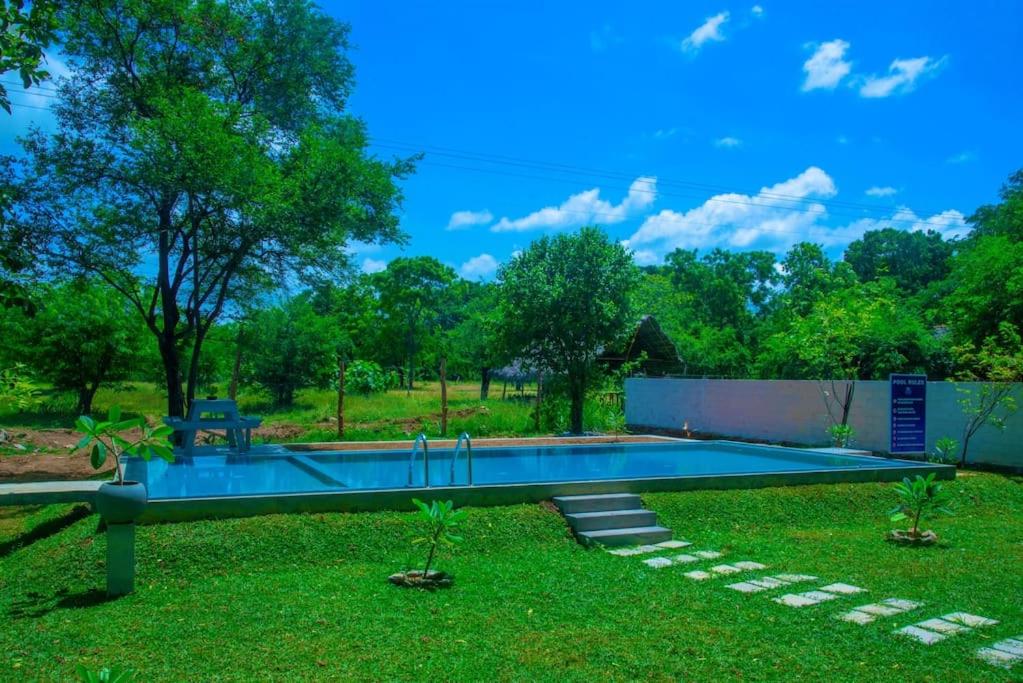 Dhona's Villa