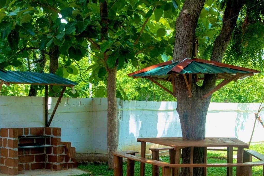 Dhona's Villa