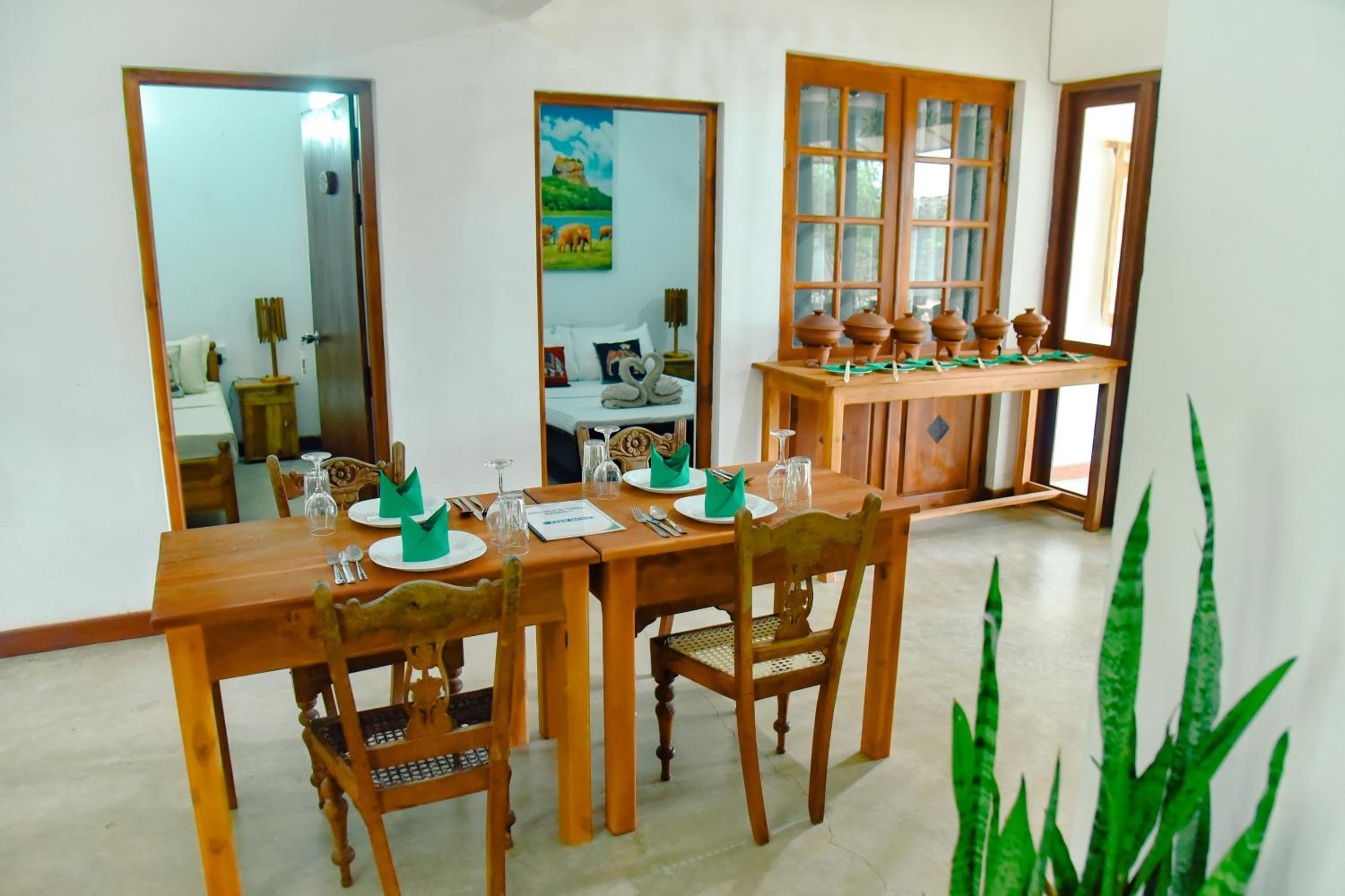 Dhona's Villa