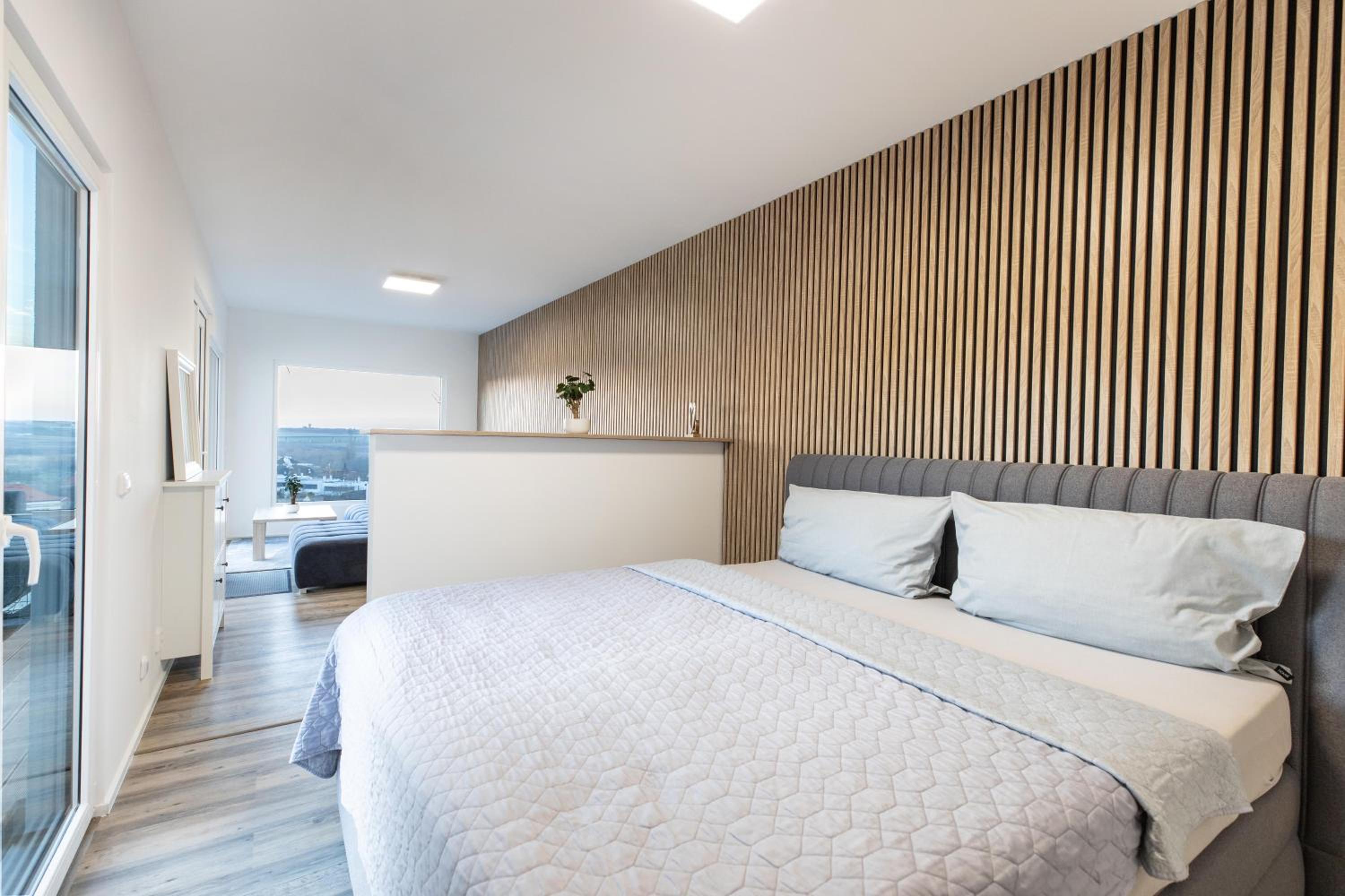 Airport Luxury Apartment & Spa Prague