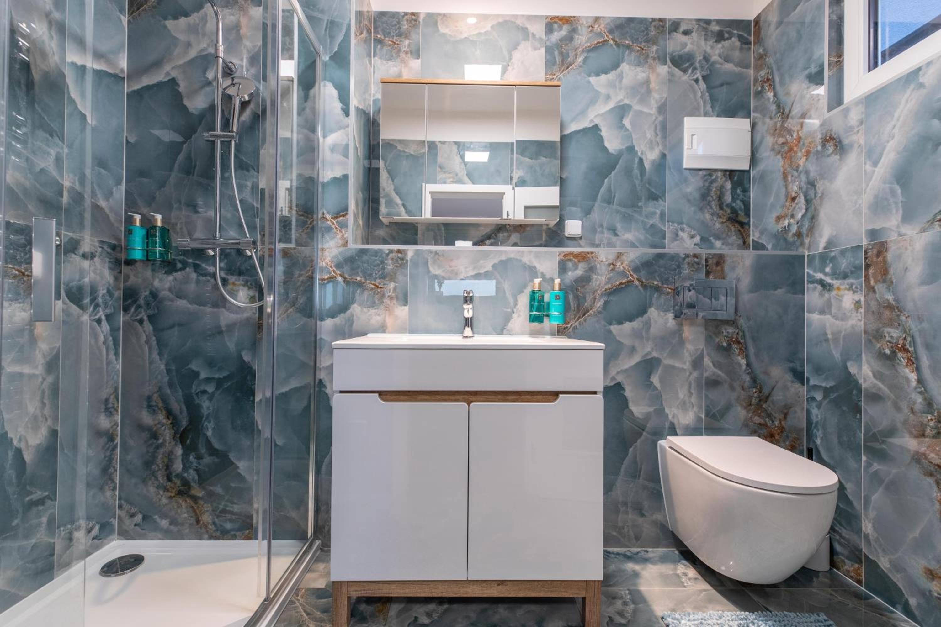 Airport Luxury Apartment & Spa Prague