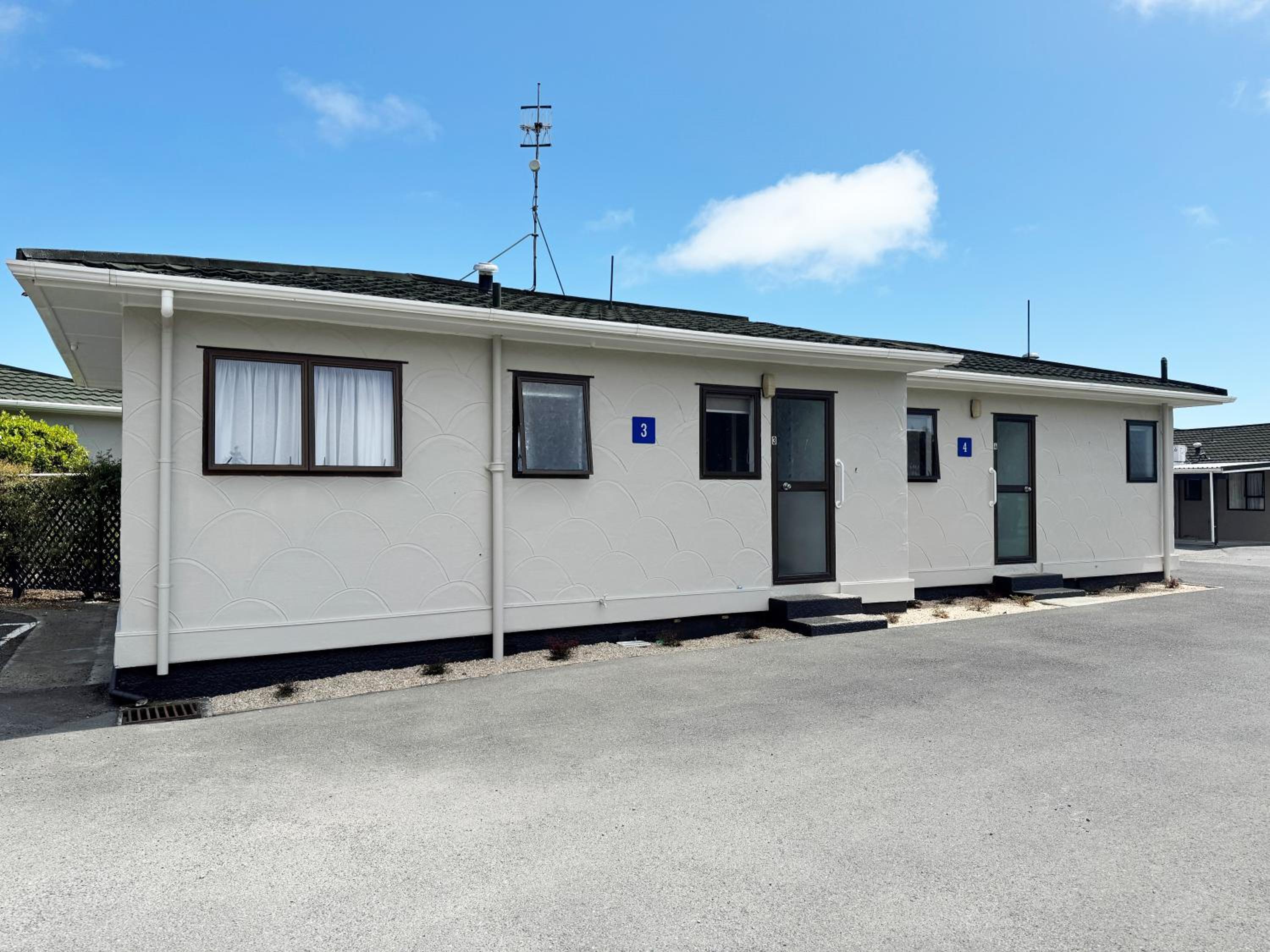 Tāhuna Beach Holiday Park