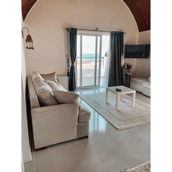 Rooftop studio sea view in Hurghada with private terrace