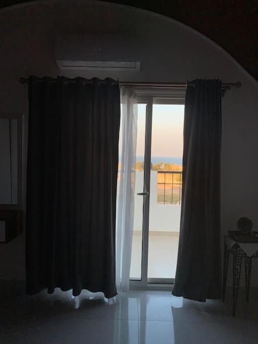 Rooftop studio sea view in Hurghada with private terrace
