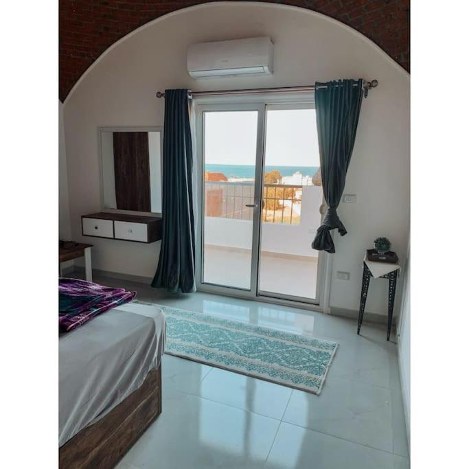 Rooftop studio sea view in Hurghada with private terrace
