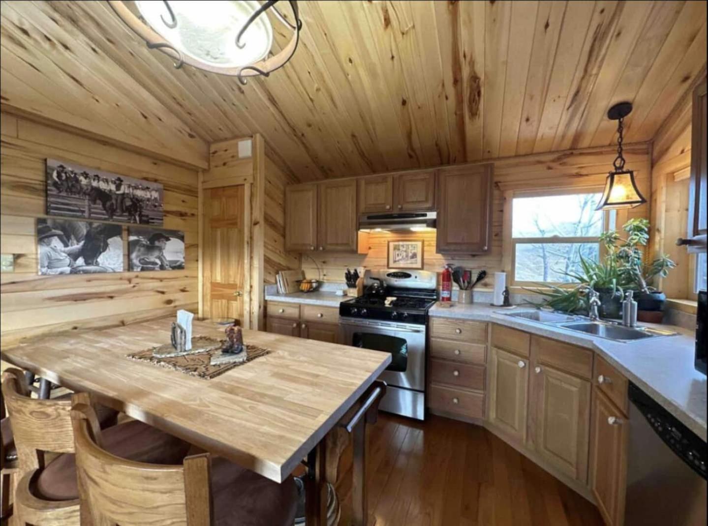 Saddlehorn Ranch