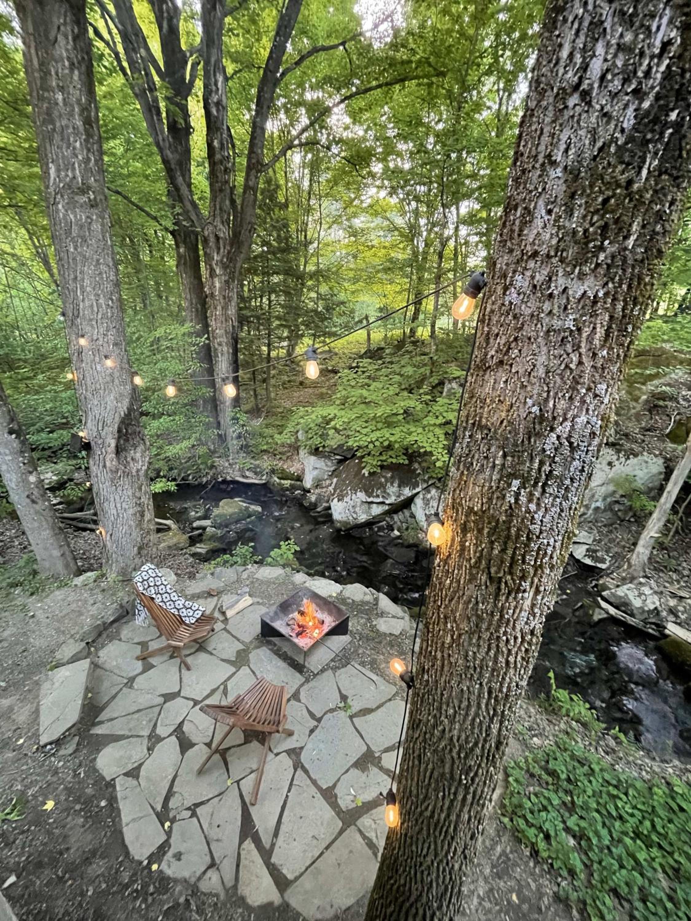 Le 14 Chalets Howard - Spa-Shower-Hammock-Bromont