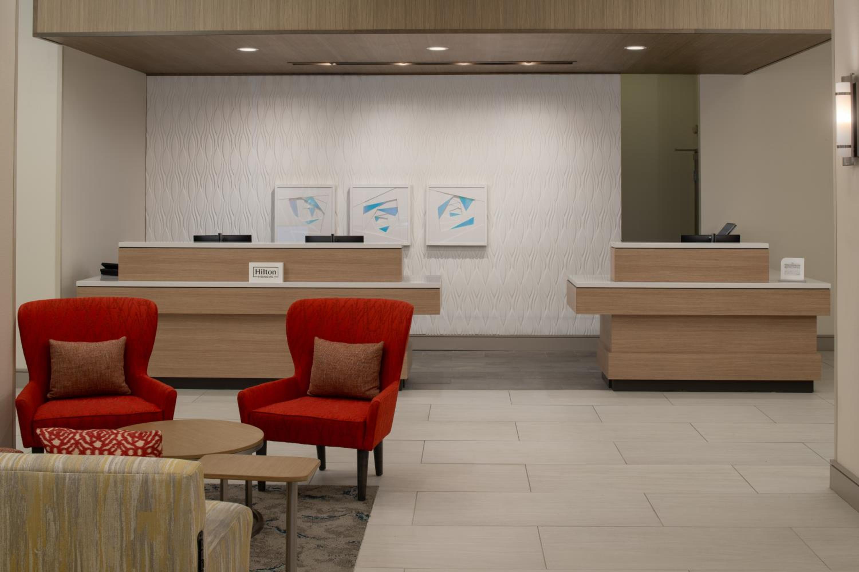 Hilton Garden Inn Tacoma Downtown - Property Image 1