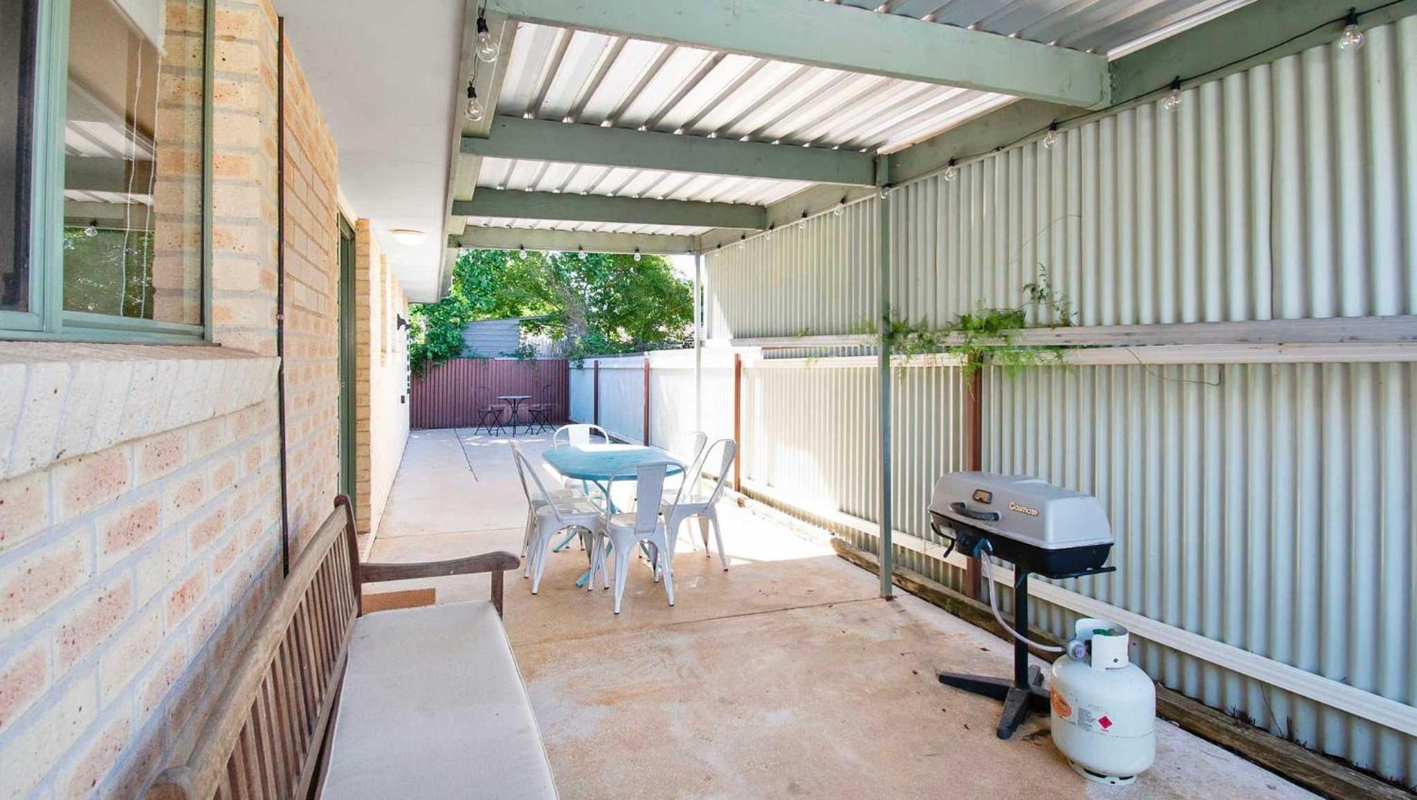 Oleander Cottage - Cosy Ambience, Pets Allowed