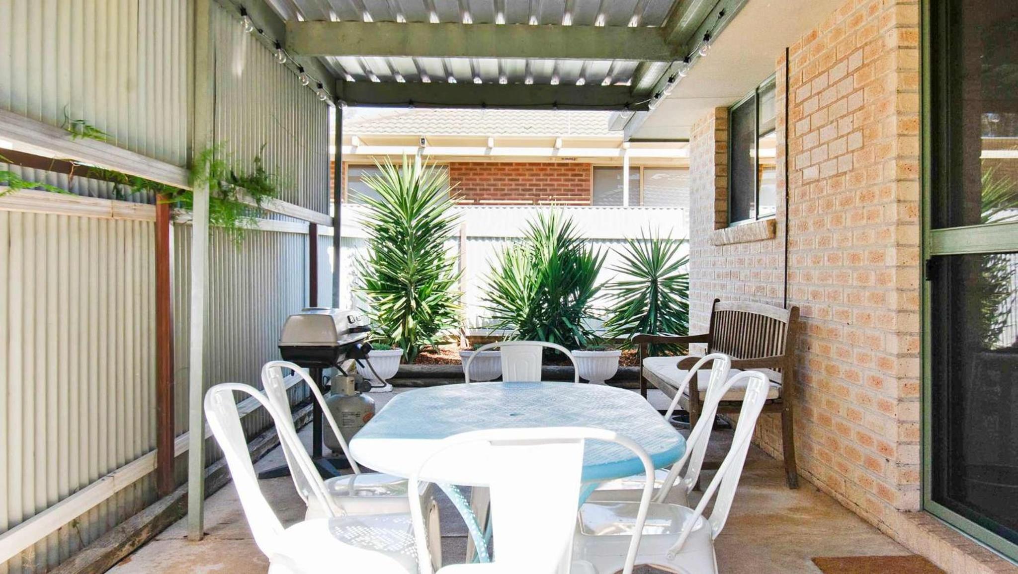 Oleander Cottage - Cosy Ambience, Pets Allowed