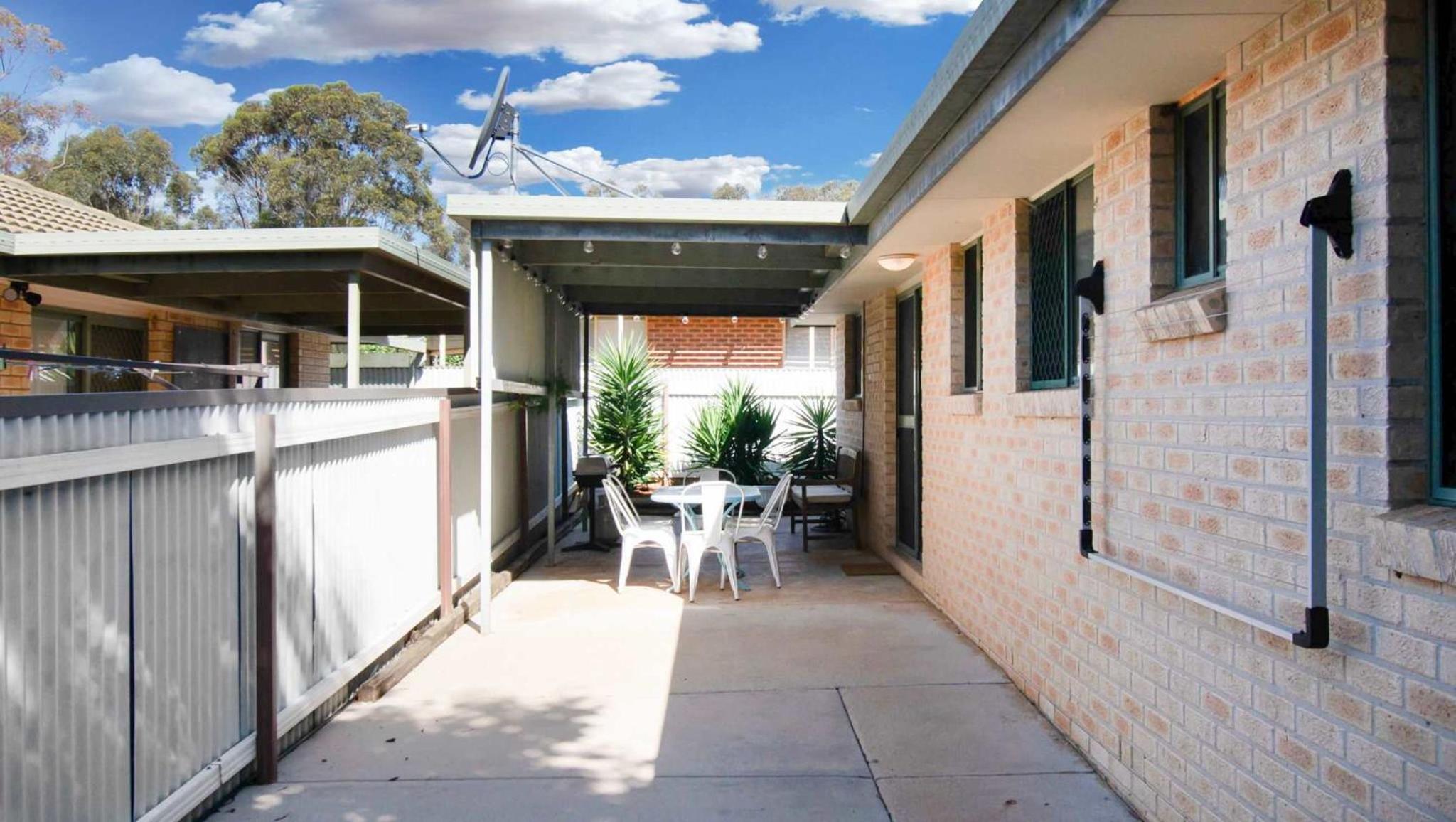 Oleander Cottage - Cosy Ambience, Pets Allowed