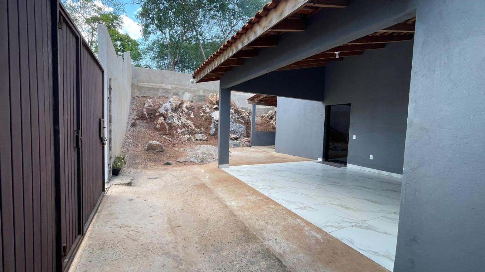 Residencial 2G, Casa das Pedras