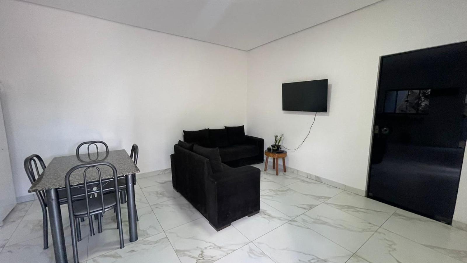 Residencial 2G, Casa das Pedras