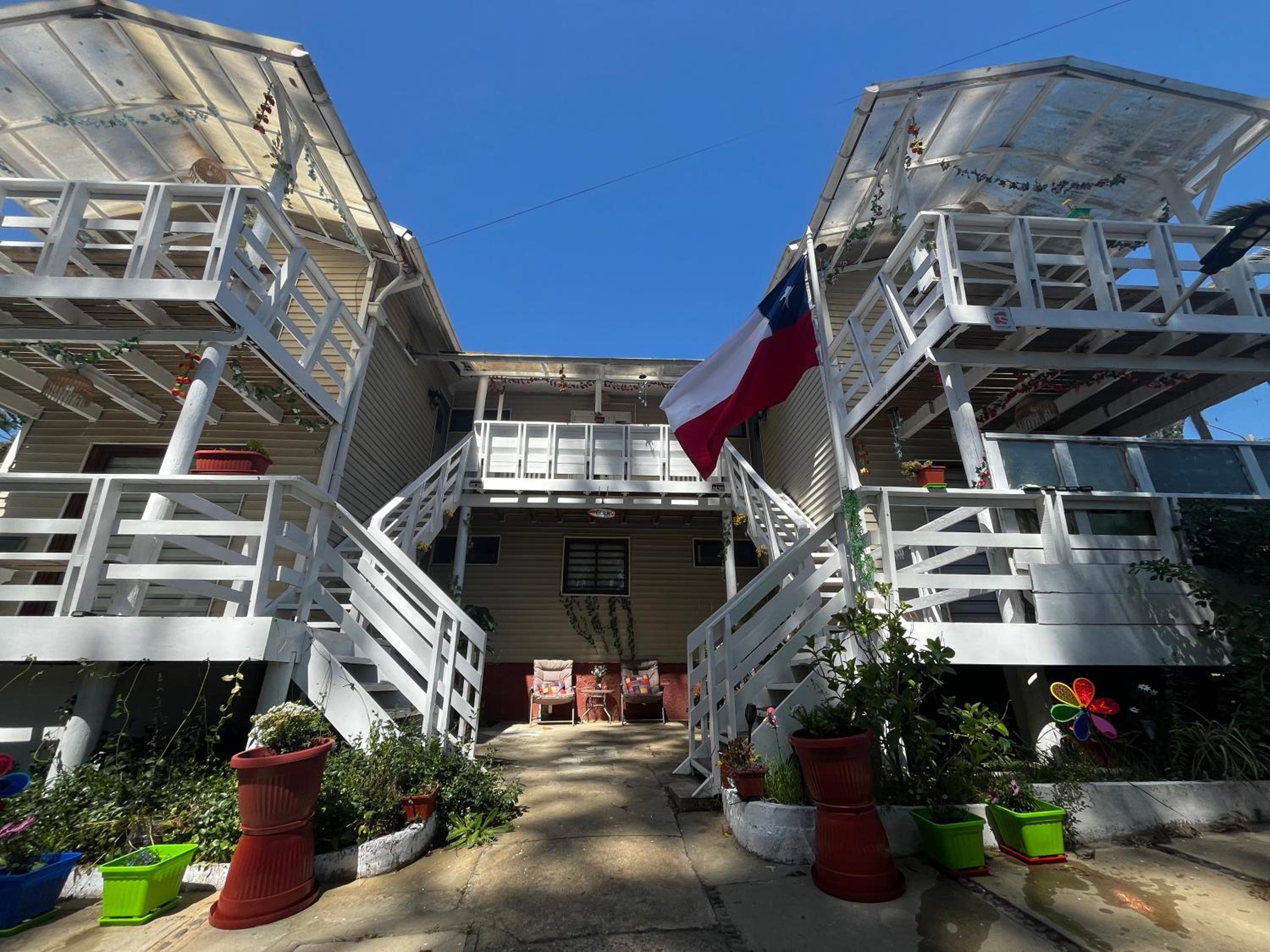 Hotel Deptos Guacolda - Image 1