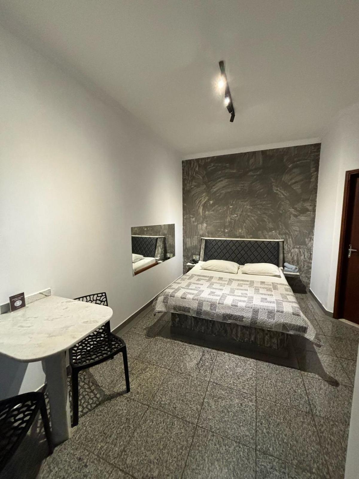 Gran Luha Motel, Hotel e Chalés