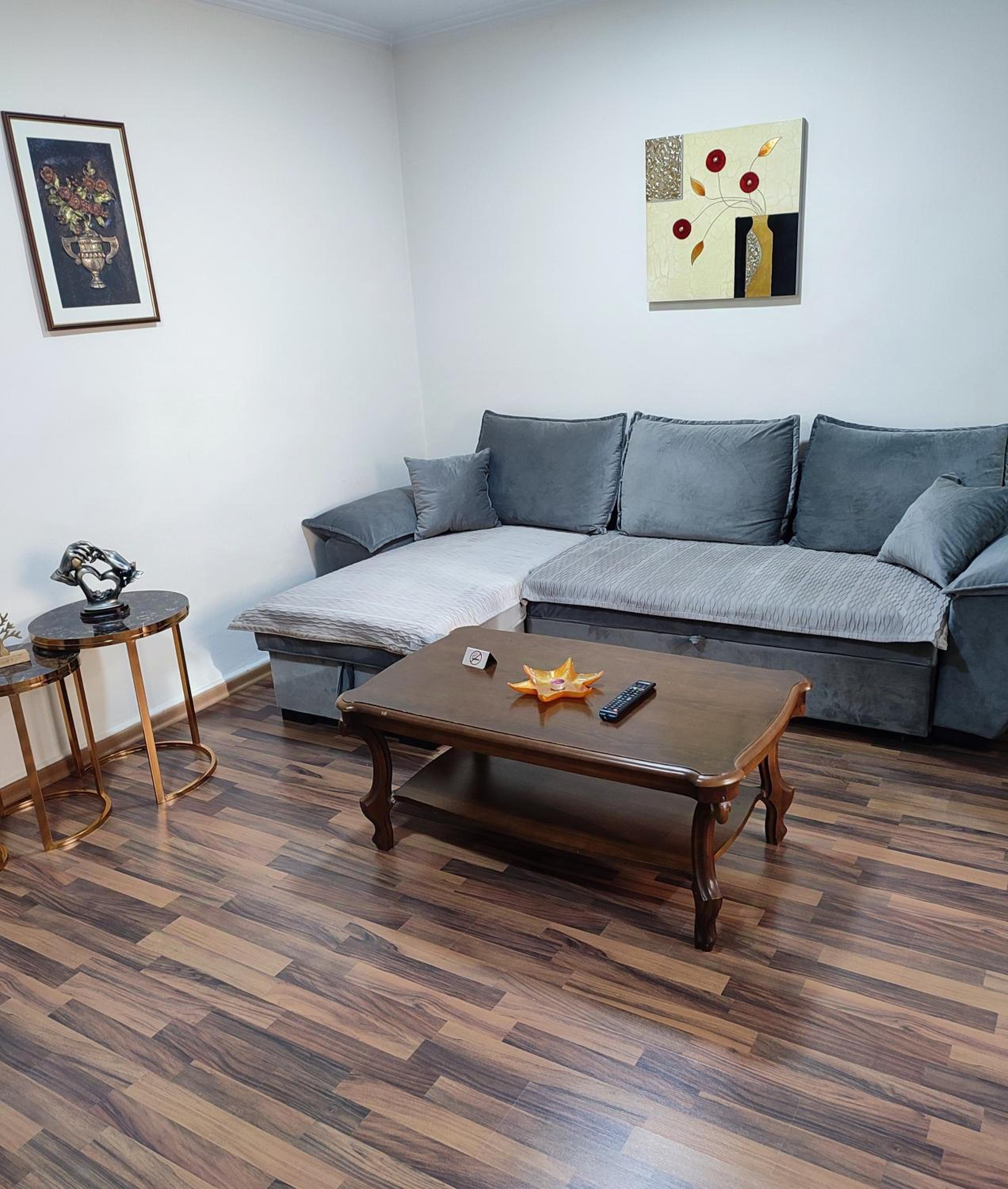 LB Apartments