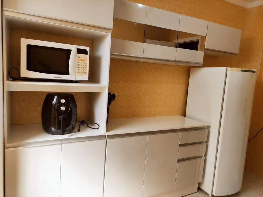 Apt centro com garagem wifi próximo a congressos